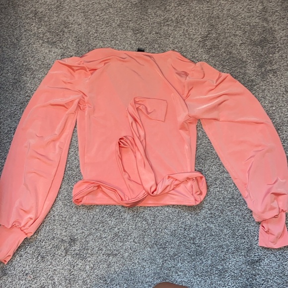 Peach Crossover Long Sleeve - Picture 3 of 3
